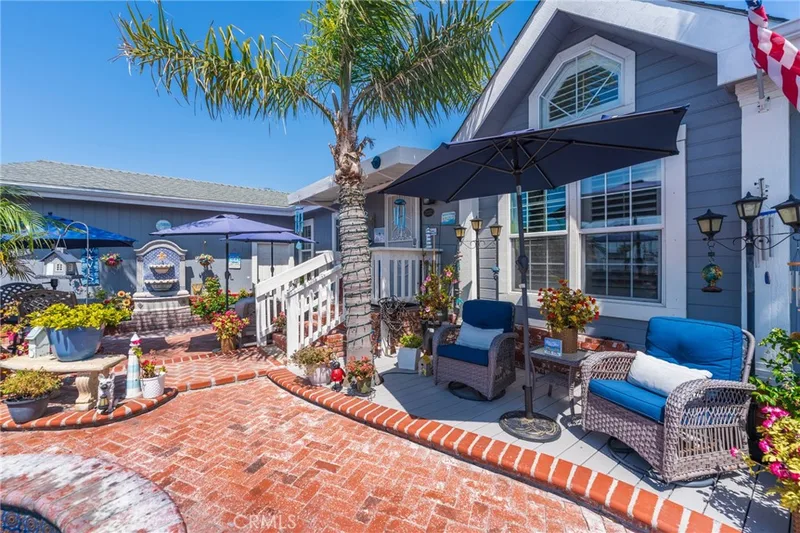 21851 Newland 268, Huntington Beach