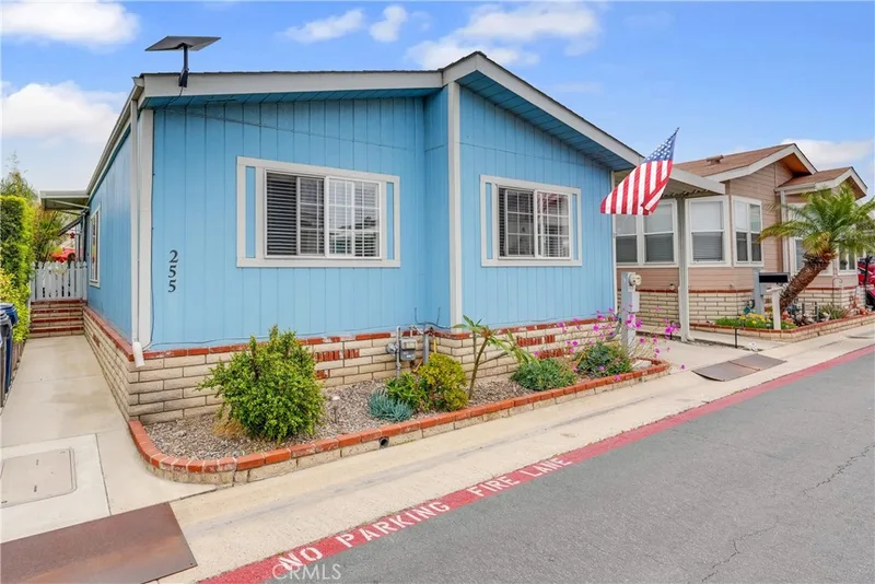 21851 Newland, Huntington Beach