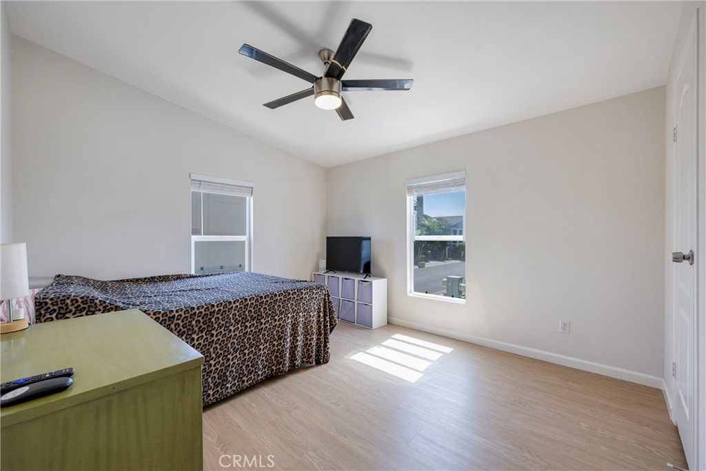 21851 Newland, Huntington Beach CA 92646 - photo 18