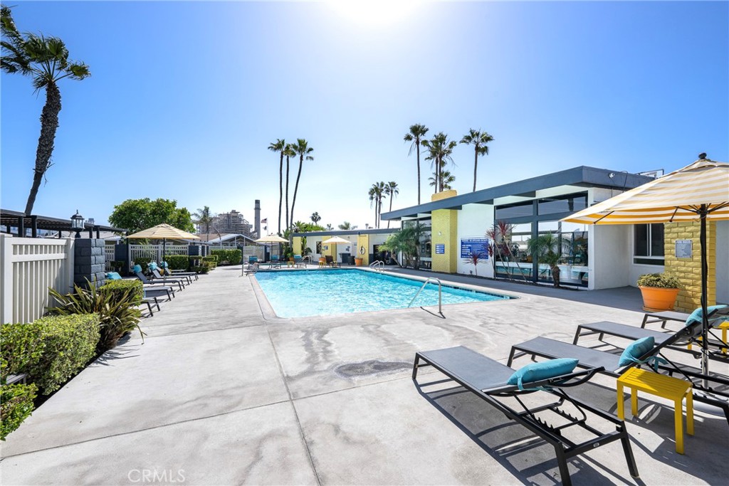 21851 Newland, Huntington Beach CA 92646 - photo 31
