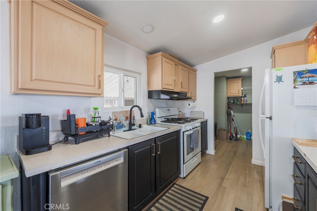 21851 Newland St 266, Huntington Beach CA 92646 - photo 14