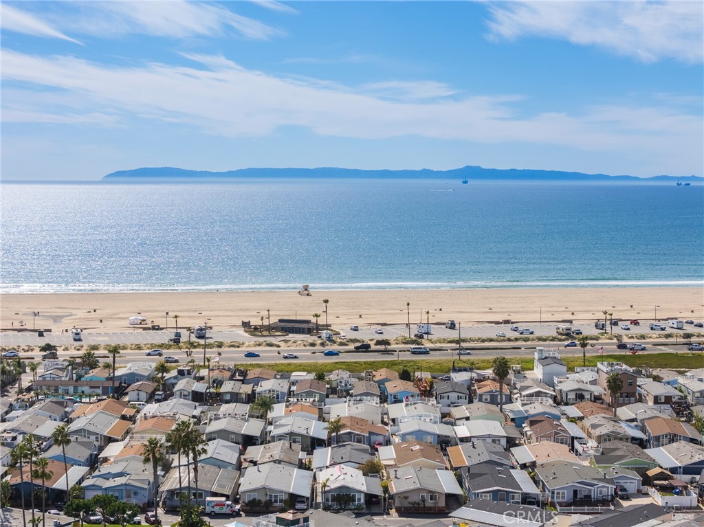 21851 Newland St 266, Huntington Beach CA 92646 - photo 32