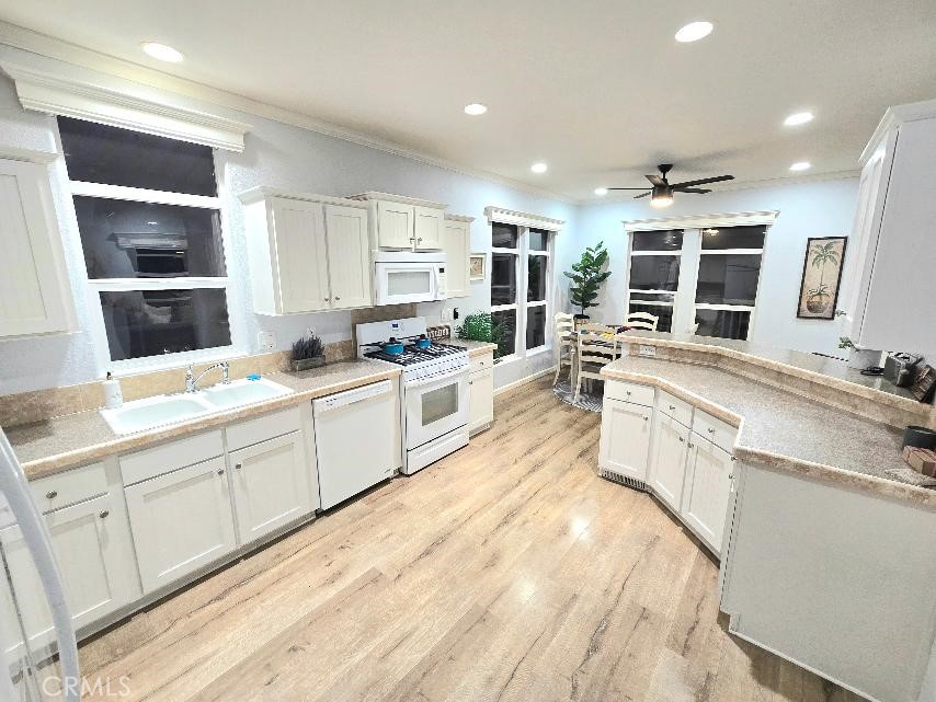 kitchen - 21851 Newland St 66, Huntington Beach CA 92646 - photo 27