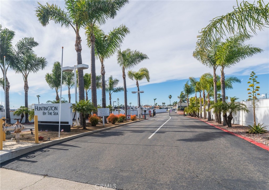 21851 Newland Street 214, Huntington Beach CA 92646 - photo 19