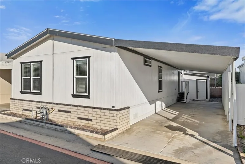21851 Newland Street 46, Huntington Beach, CA 92646