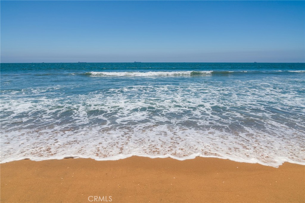 21851 Newland Street 81, Huntington Beach CA 92646 - photo 33