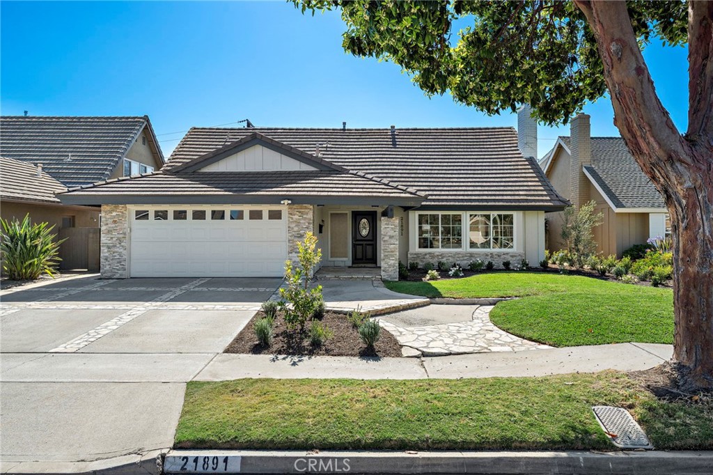 21891 Starfire, Huntington Beach CA 92646 - photo 1