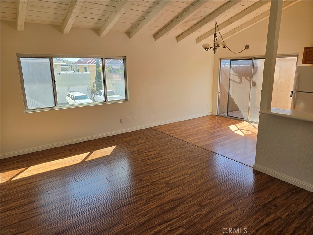 219 Oswego D, Huntington Beach CA 92648 - photo 2