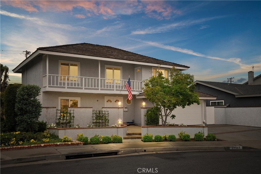 4 bed 2.5 bath appx. 1/2 mile to the beach (digitally altered) - 21941 Oceanview Lane, Huntington Beach CA 92646 - photo 1