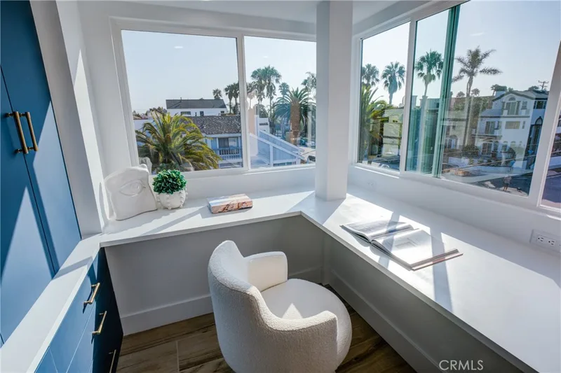 227 18th Street, Huntington Beach