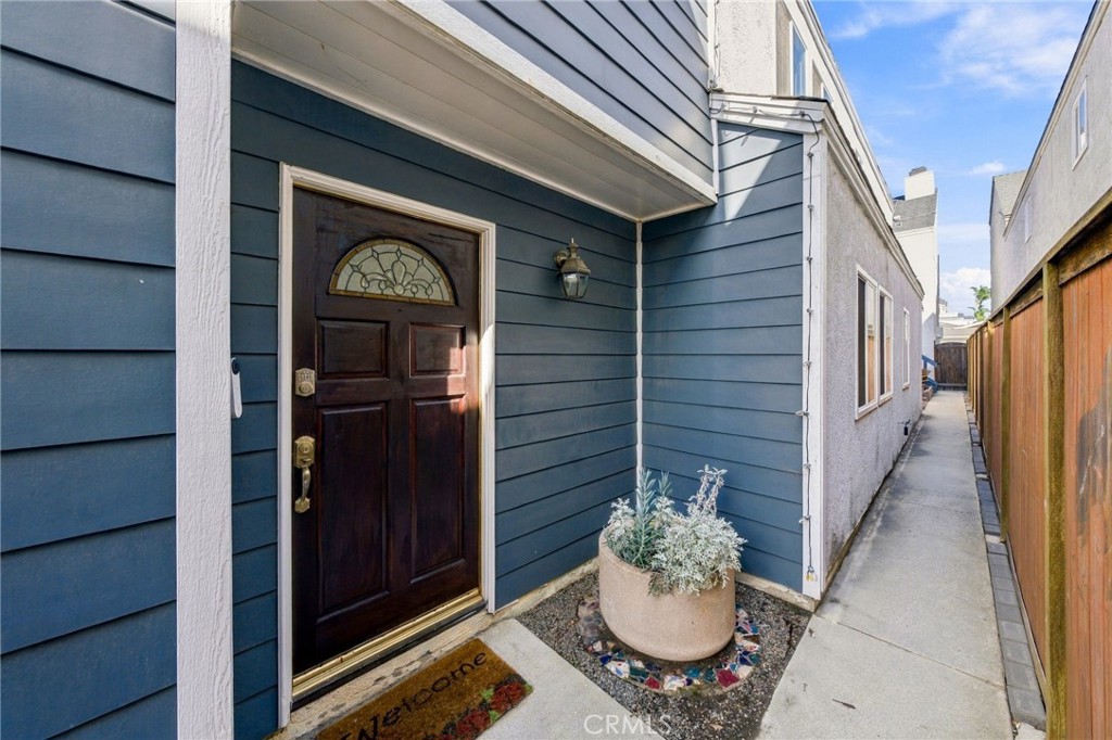 231 Elmira, Huntington Beach CA 92648 - photo 4