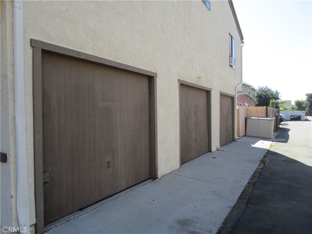 2403 Florida Street B, Huntington Beach CA 92648 - photo 9