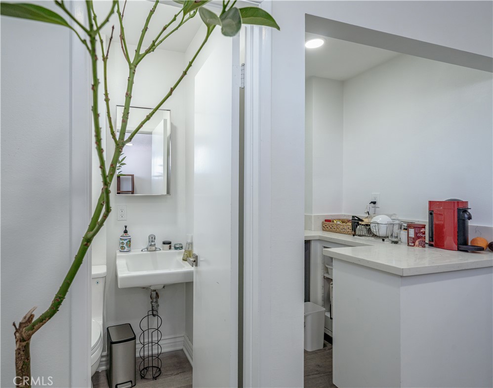 305 17th, Huntington Beach CA 92648 - photo 28