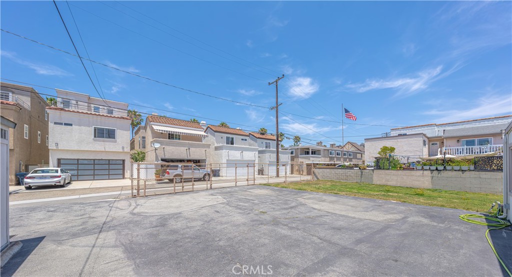 305 17th, Huntington Beach CA 92648 - photo 35