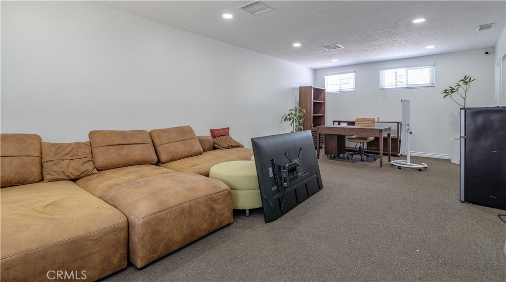305 17th, Huntington Beach CA 92648 - photo 4