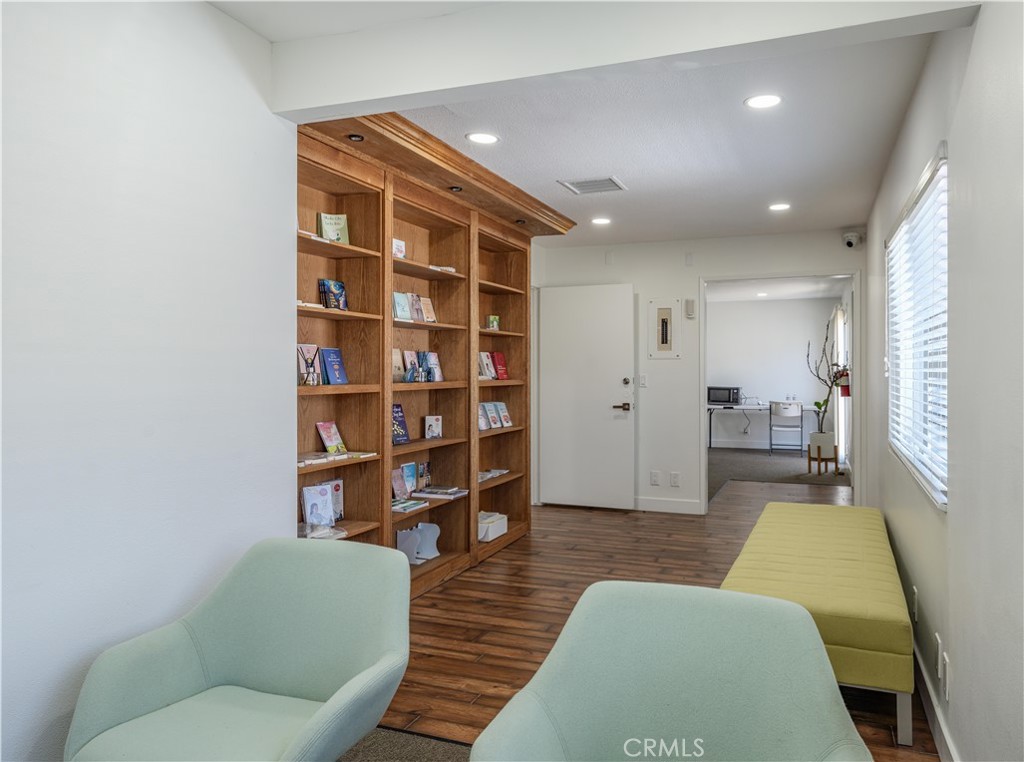 305 17th, Huntington Beach CA 92648 - photo 27