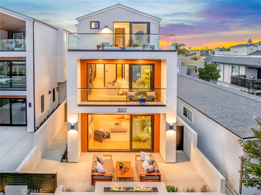 307 14th Street, Huntington Beach CA 92648 - photo 2