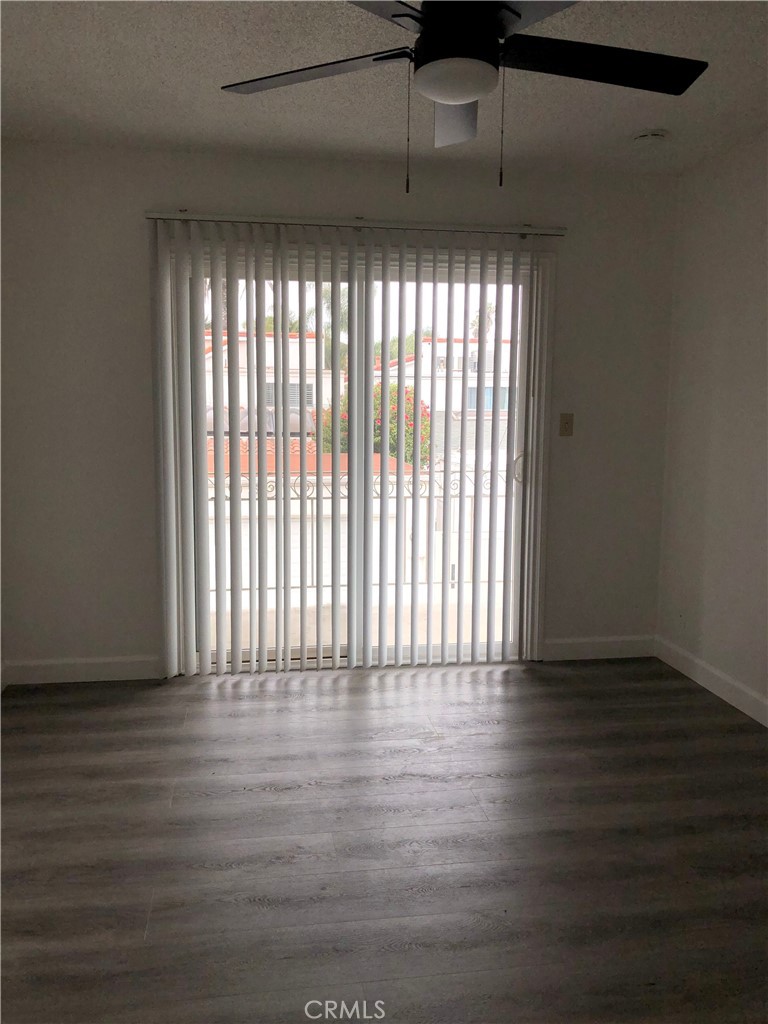312 10th Street L, Huntington Beach CA 92648 - photo 11