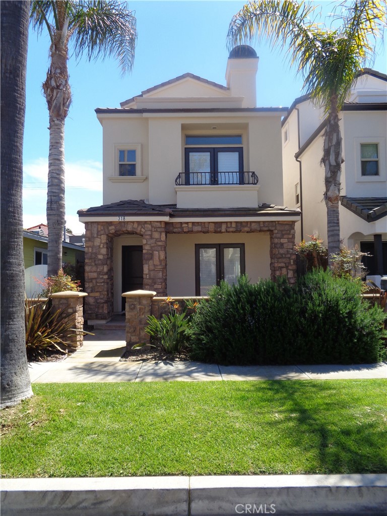318 9th Street, Huntington Beach CA 92648 - photo 1