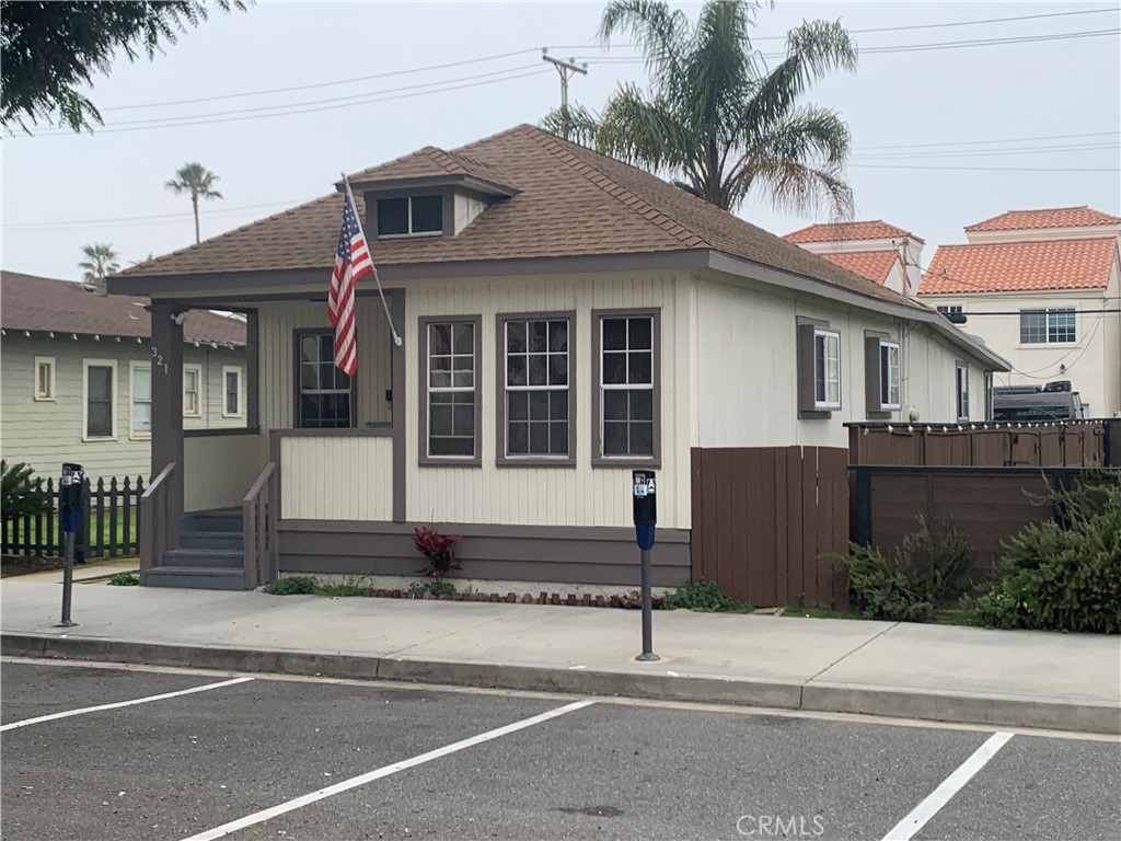 321 5th, Huntington Beach CA 92648 - photo 1