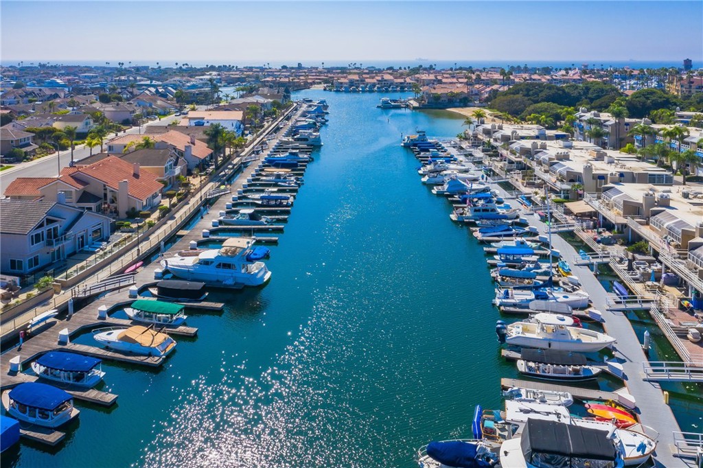 The Huntington Harbour boat parade is scheduled for 12 and 13 December 2026. - 3361 Tempe, Huntington Beach CA 92649 - photo 45