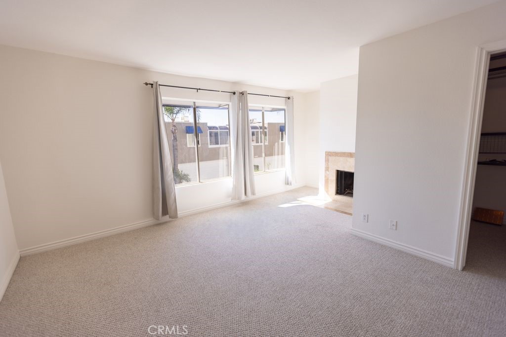 primary suite - 3393 Tempe, Huntington Beach CA 92649 - photo 8