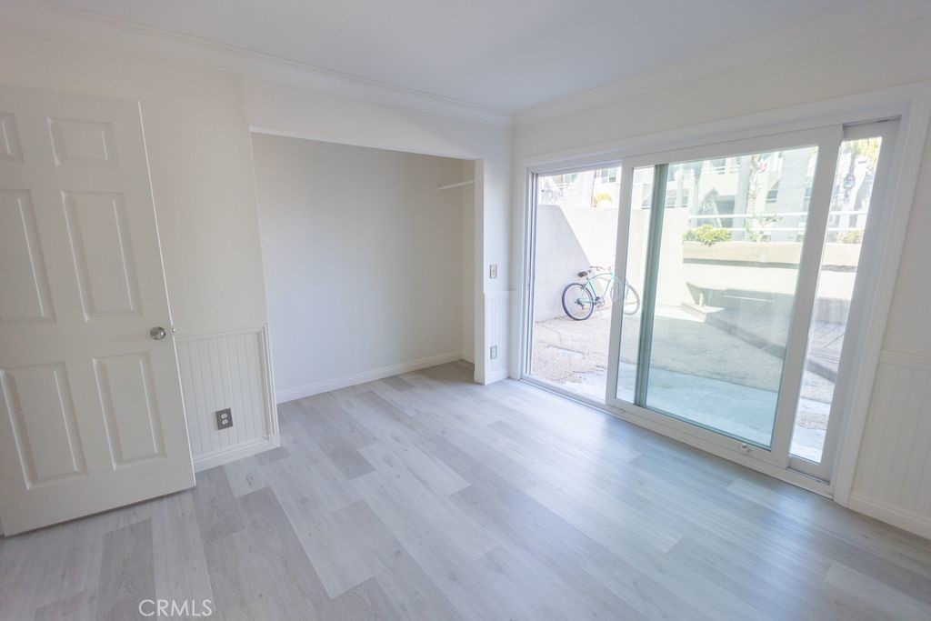 Great patio off bedroom, new slliders - 3393 Tempe, Huntington Beach CA 92649 - photo 32