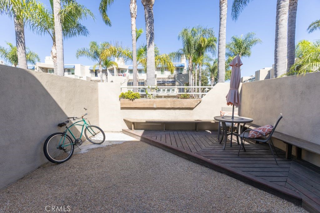 Patio/private entry - 3393 Tempe, Huntington Beach CA 92649 - photo 34