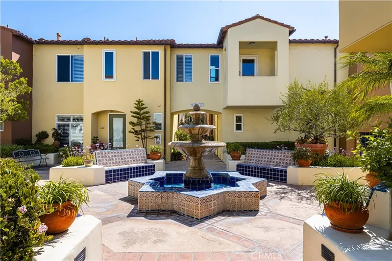 340 5th Street, Huntington Beach, CA 92648