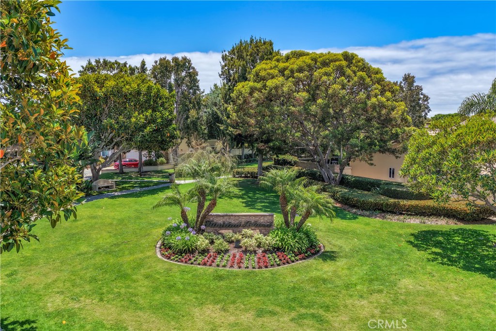 3451 Sagamore Drive, Huntington Beach CA 92649 - photo 4