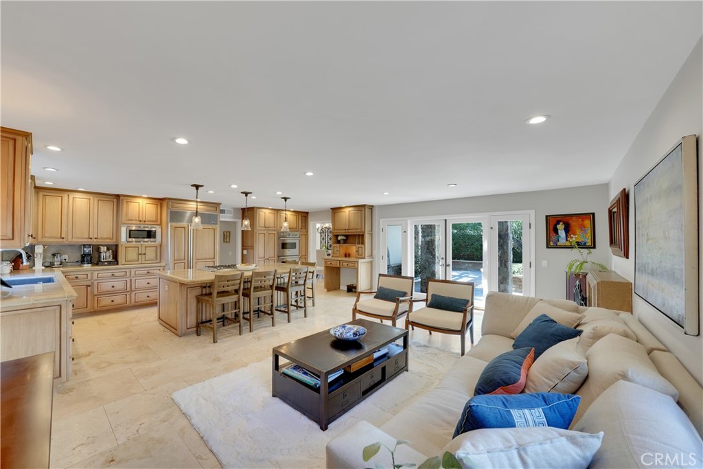 3521 Aquarius Drive, Huntington Beach CA 92649 - photo 12