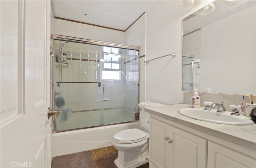 3561 Venture Drive, Huntington Beach CA 92649 - photo 50