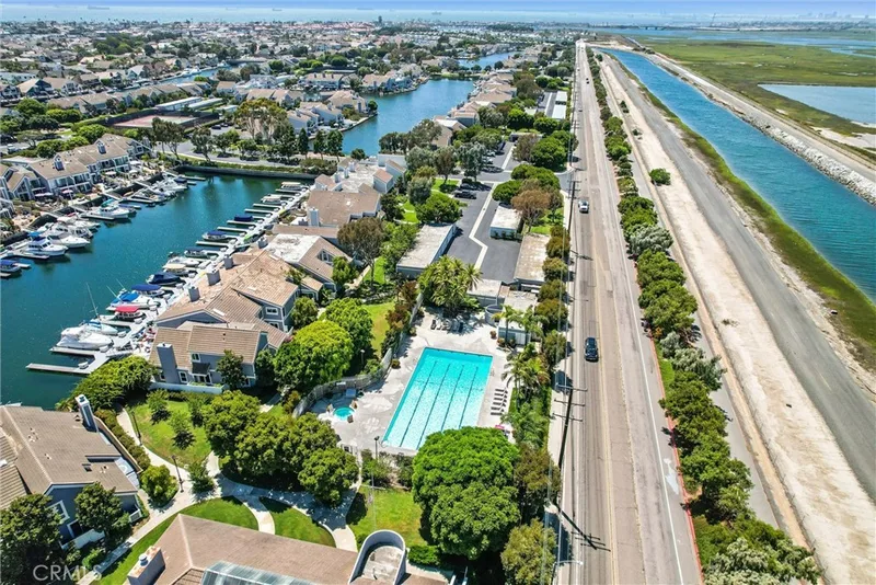 3625 Windspun, Huntington Beach, CA 92649