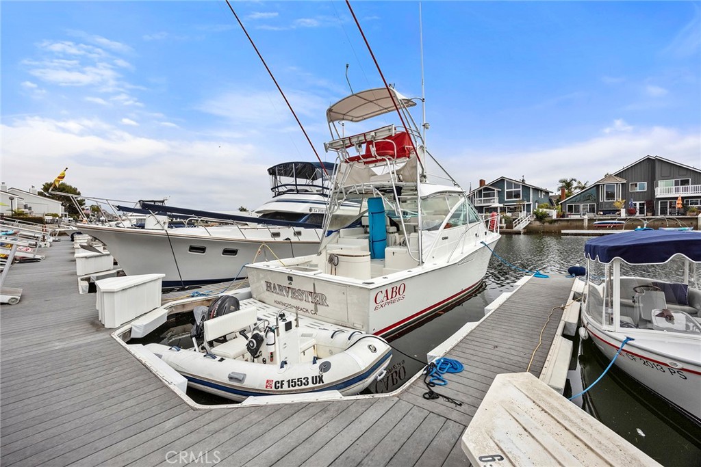 Private Boat Dock, Boat not included - 3742 Montego, Huntington Beach CA 92649 - photo 1