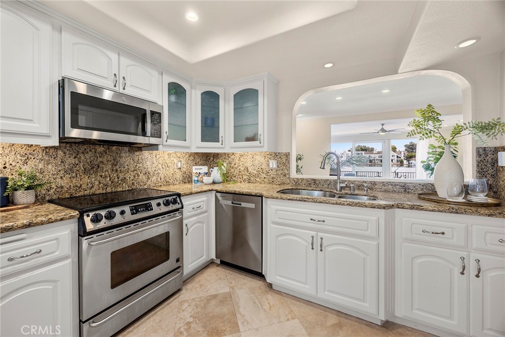 3742 Montego, Huntington Beach CA 92649 - photo 15
