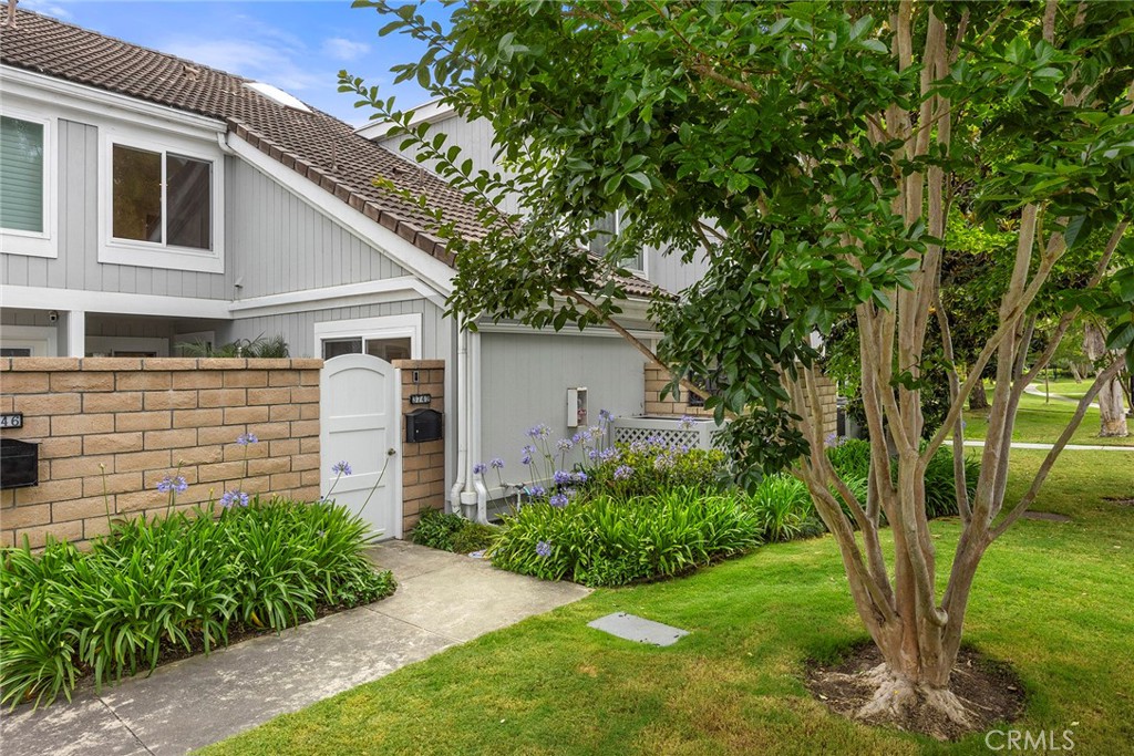 3742 Montego, Huntington Beach CA 92649 - photo 18