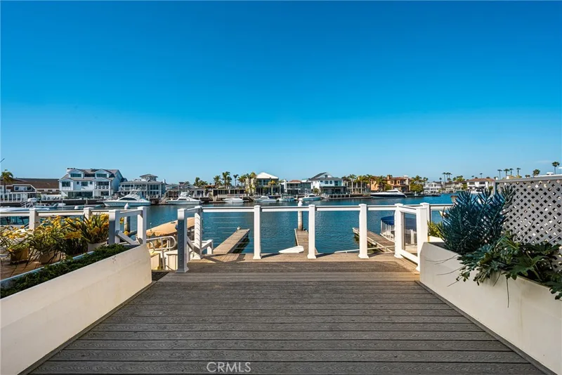 3965 Aladdin Drive, Huntington Beach, CA 92649
