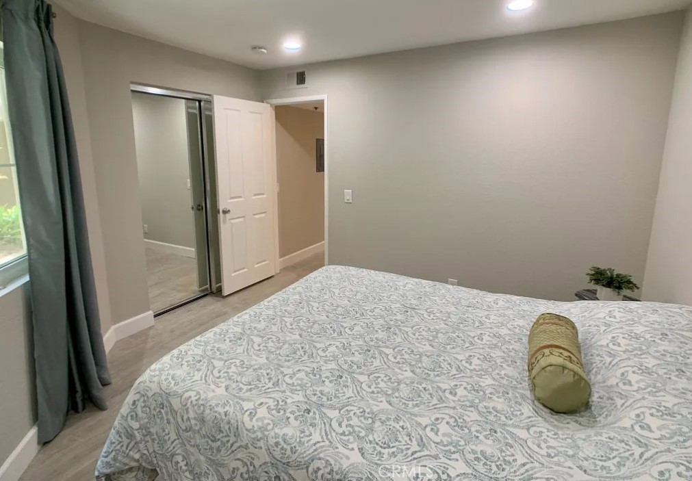 400 Lake Street 103, Huntington Beach CA 92648 - photo 11