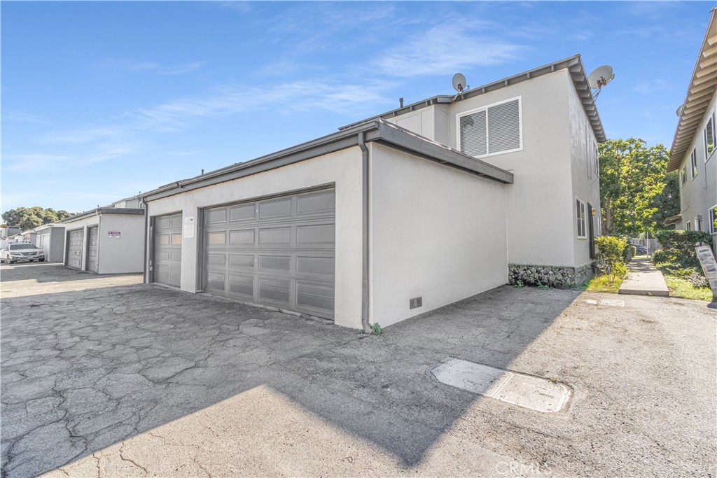 405 12th, Huntington Beach CA 92648 - photo 4