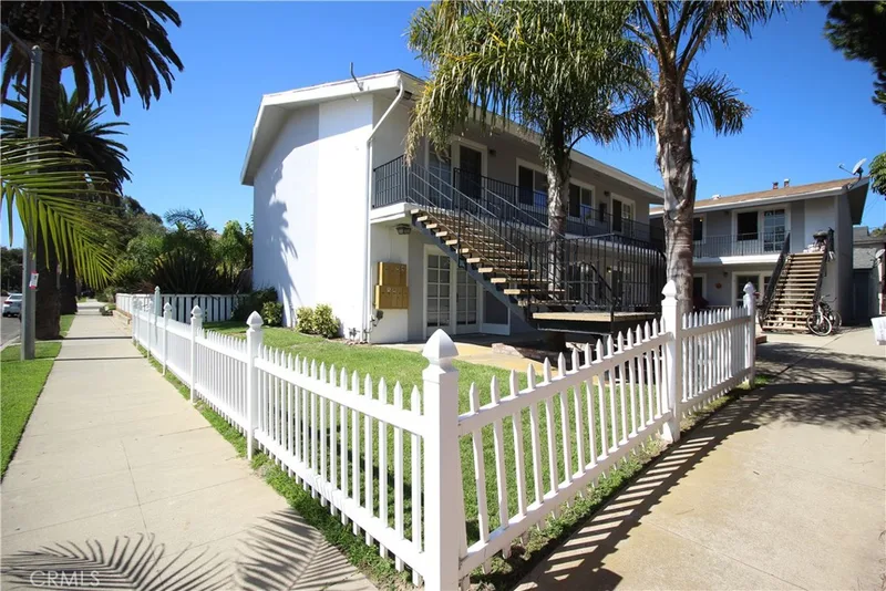 409 California Street 4, Huntington Beach, CA 92648