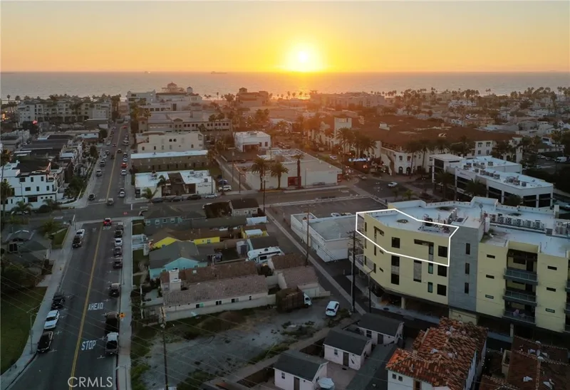 414 Main 400, Huntington Beach