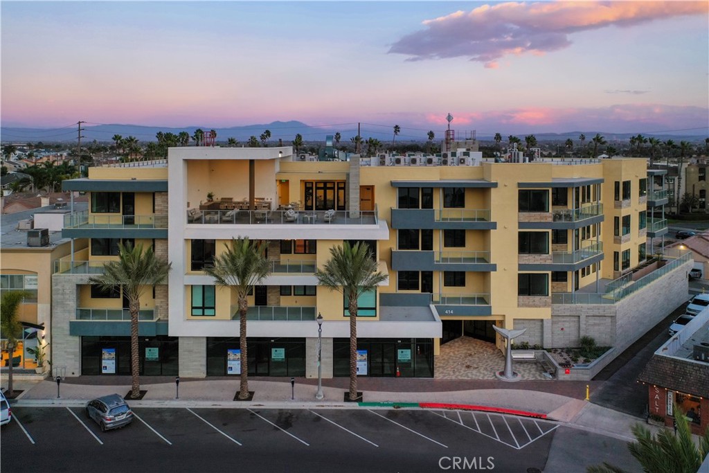 414 Main 400, Huntington Beach CA 92648 - photo 2