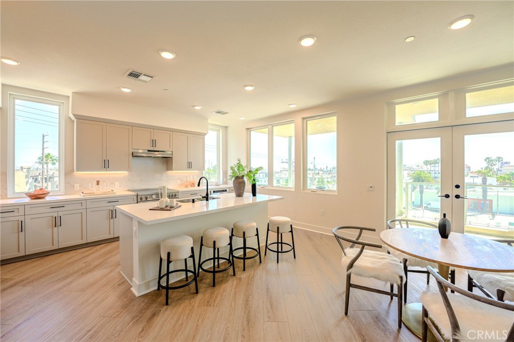 414 Main 400, Huntington Beach CA 92648 - photo 11