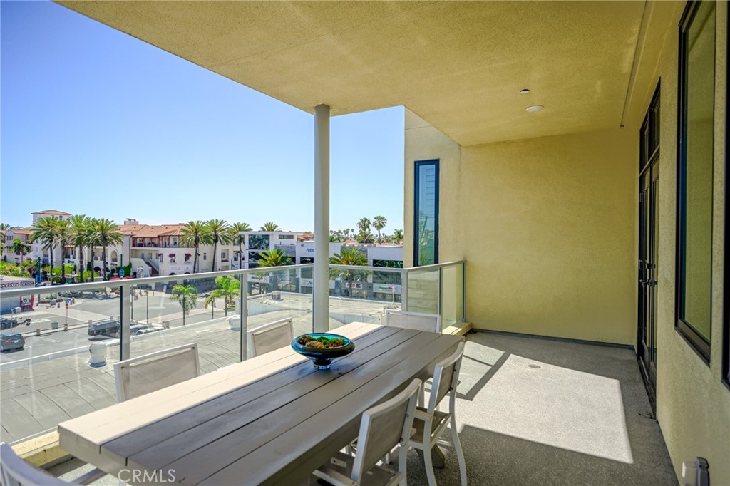 414 Main 400, Huntington Beach CA 92648 - photo 13