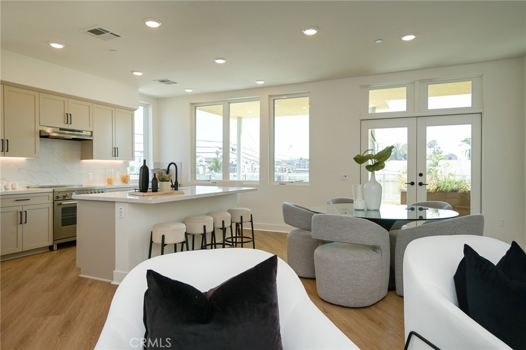 414 Main 400, Huntington Beach CA 92648 - photo 16