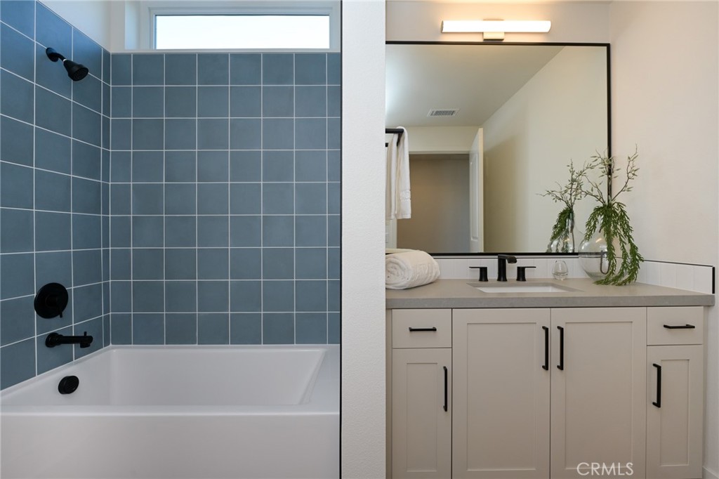 414 Main 400, Huntington Beach CA 92648 - photo 21