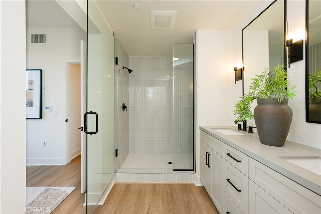 414 Main 400, Huntington Beach CA 92648 - photo 29