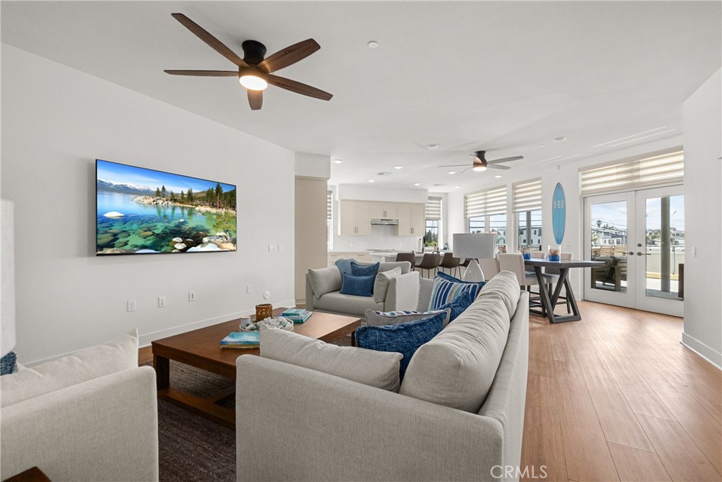 Welcome to unit #200! - 414 Main Street 200, Huntington Beach CA 92648 - photo 1