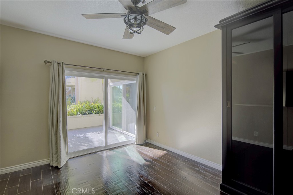 415 Townsquare 126, Huntington Beach CA 92648 - photo 13