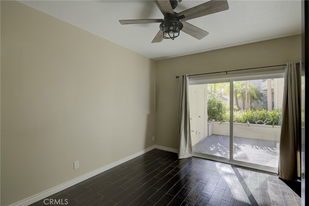 415 Townsquare 126, Huntington Beach CA 92648 - photo 14